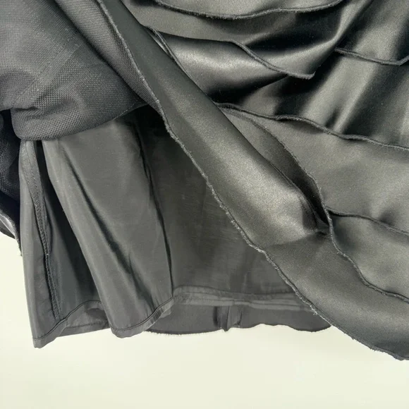 Express Black Satin Ruffle Mini Skirt Women’s Size 8 - Picture 3 of 4